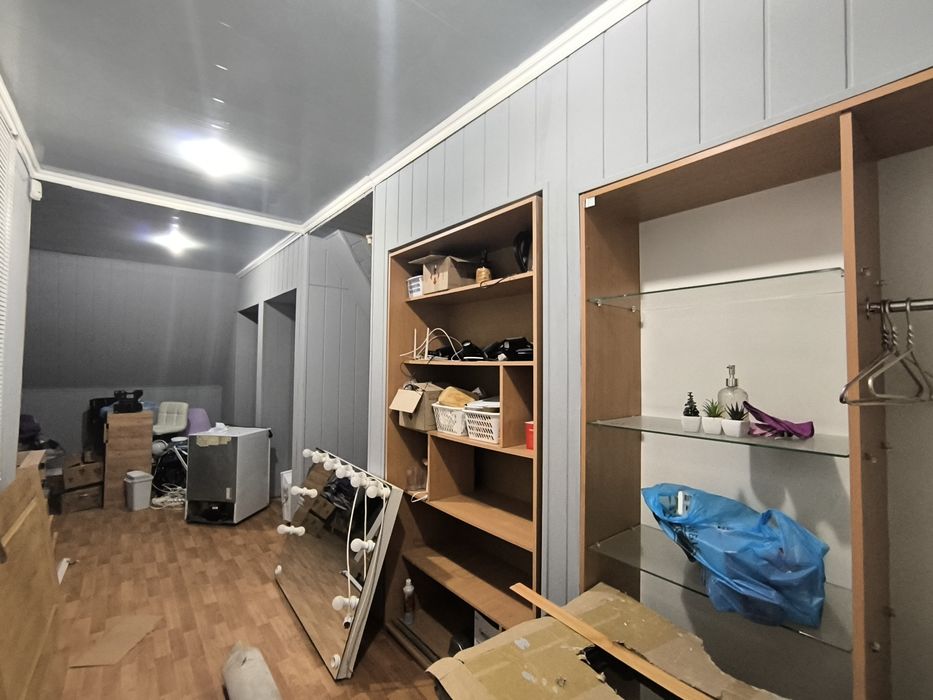 Оренда приміщення 32м.Центр . 2_й поверх. Любий вид діяльності.