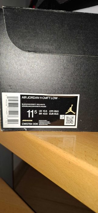 Nike Air Jordan 11 CMFT LOW