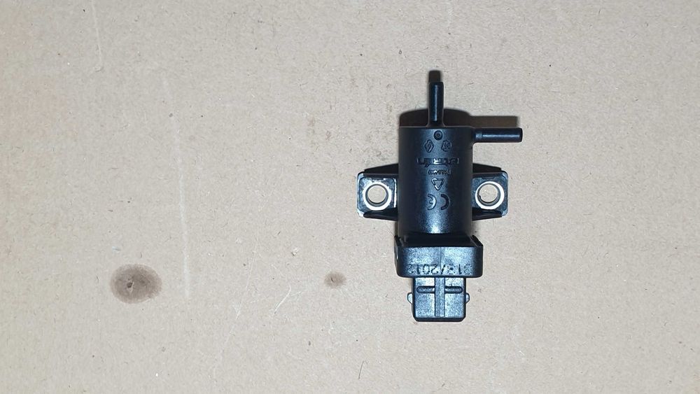trafic vivaro 2.0 dci 1.6 dci Megane Scenic III 3 zawór podciśnienia