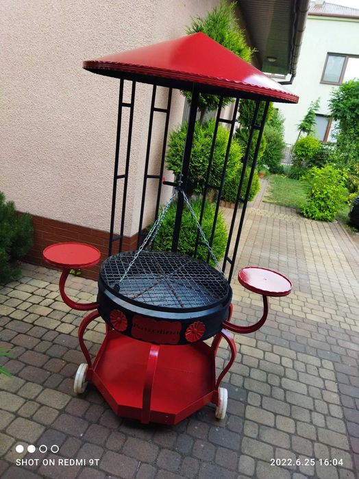 Grill palenisko na węgiel lub drzewo
