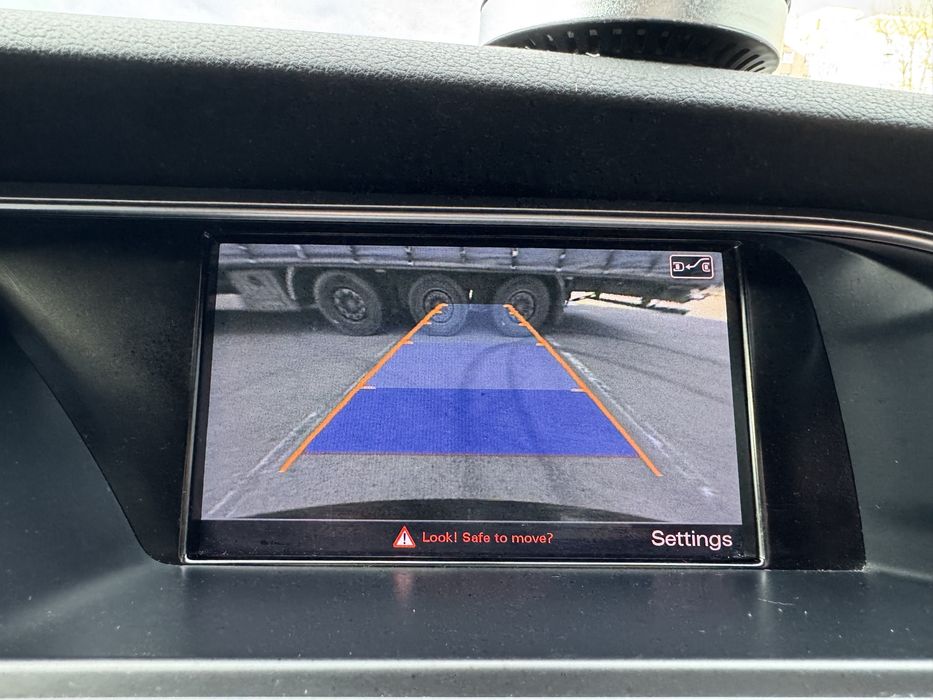 Продам Ауді А4 2015