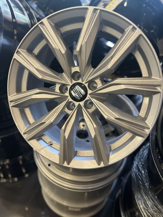 Jantes novas 17 Seat  5x100 vw polo gti audi A1