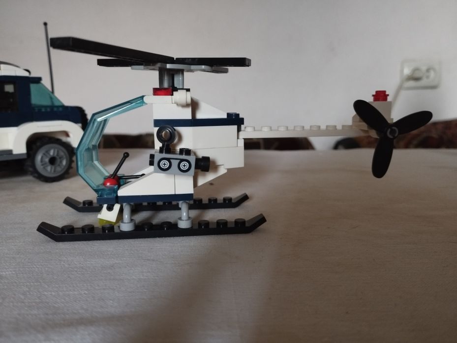 Конструктор легосумісний Brick  1117 "Переслідування на шосе" поліція