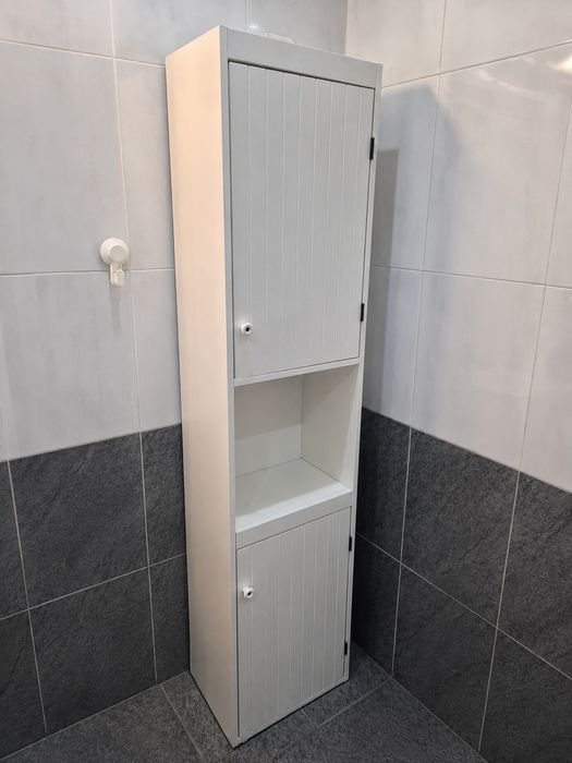 Armário Alto Casa de Banho IKEA (Modelo Silverån)