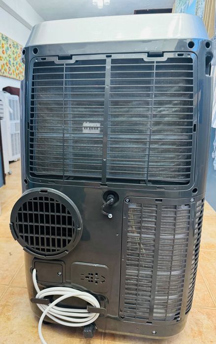 Aparelho de Ar Condicionado, novo com 5 anos de garantia