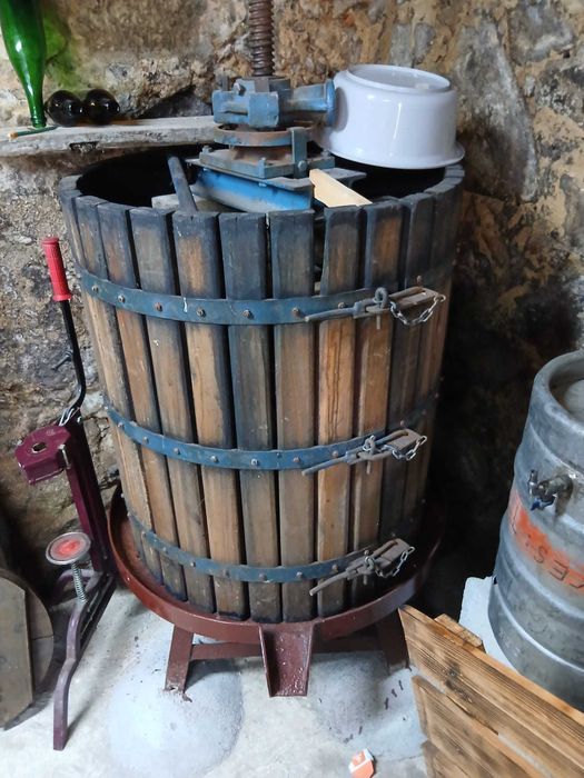 Prensa manual para vinho