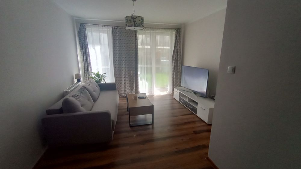 Wynajmę mieszkanie salon+aneks, sypialnia, ogródek 48m