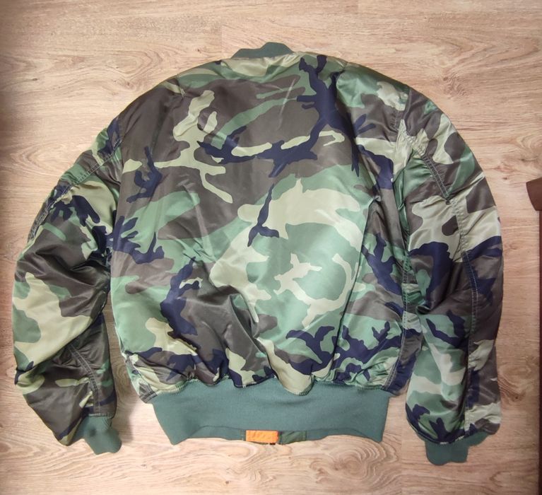 Куртка Alpha Industries Ma-1