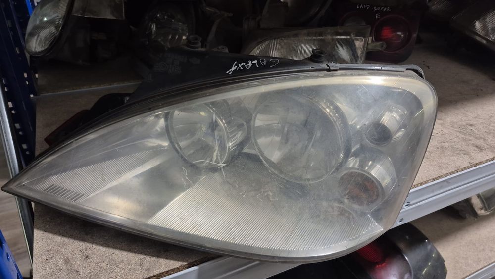 Farol esquerdo Ford galaxy 2004