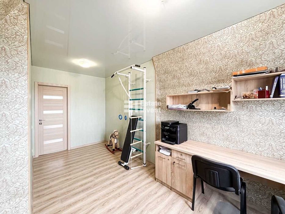 Продам 2 поверховий будинок у с. Тернова, вул. Лугова, 1