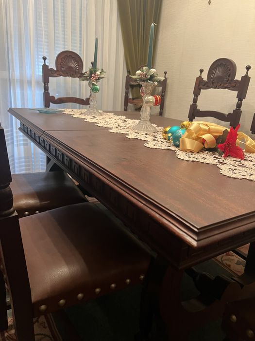 Mesa e cadeiras vintage