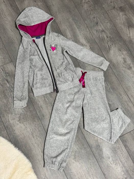 Спортивний костюм