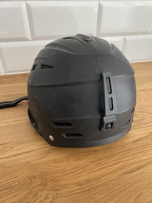 Kask ochronny (skateing, rolki, narty)