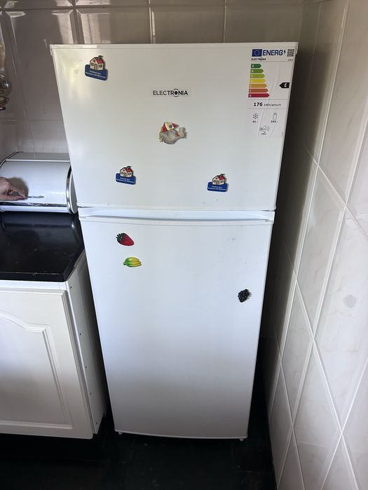 Frigorifico combinado electronia