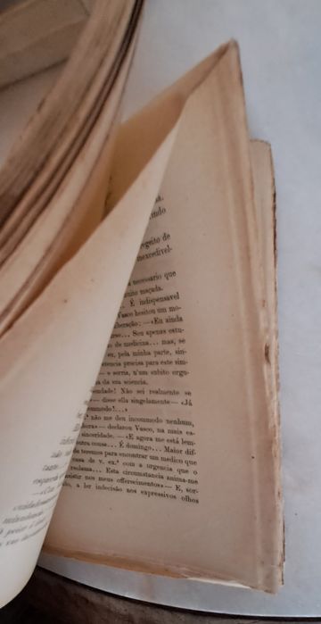Livro muito Antigo, Madame Renan de Caiel. Imprensa Nacional. Lisboa,
