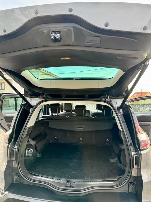 Renault Espace V 1.6 dCi 160 cv Automático – 7 Lugares – Excelente para Famílias