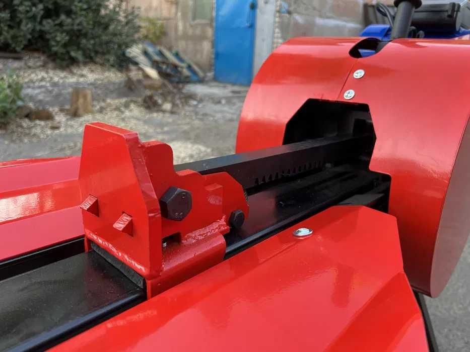 Дровокол рейковий бензиновий REMINGTON 15 ТОН. Новий