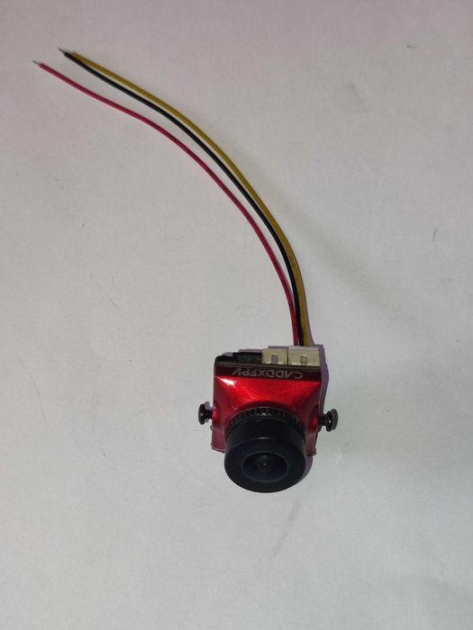 Курсовая камера Caddx Ratel 1200TVL