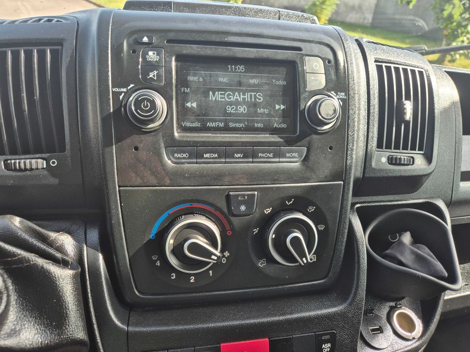 Peugeot Boxer 2.0 Blue HDI L2H2 Active