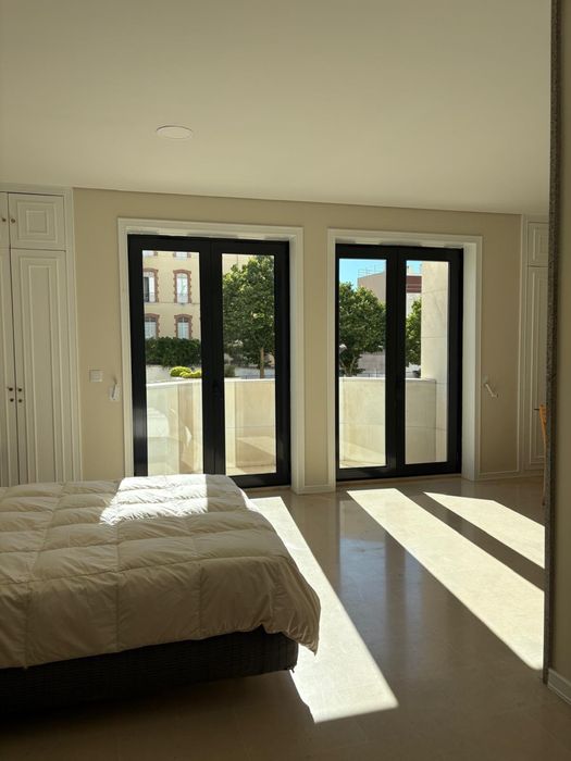 Arrendamento apartamento T0 avenida miguel torga 27