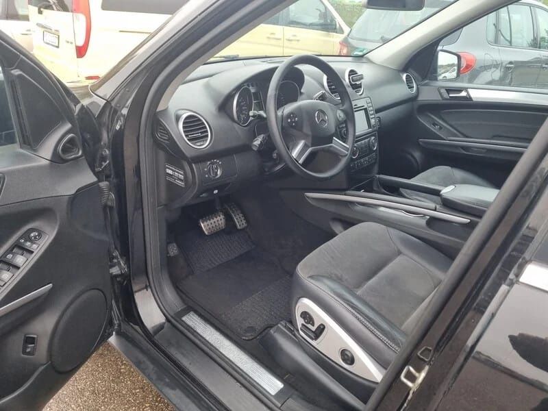 Продам mercedes-benz ML 350