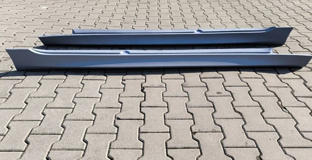 BMW E60 E61 Boczne Dokładki Progów Progi Boczne M-pakiet Podproża