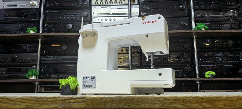 Швейна машинка Singer 1409