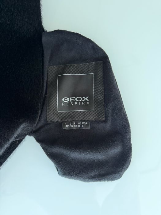 Жіноча двустороння дублянка шуба Geox