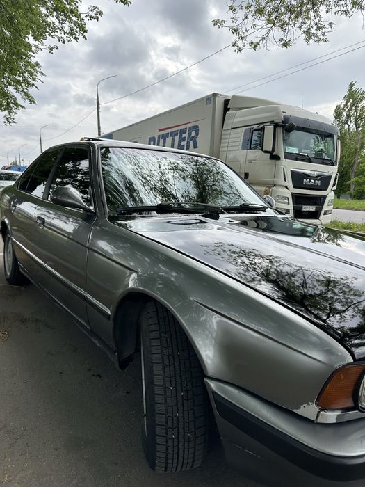 Продам BMW E34 М20б25