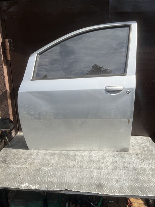 Дверь водителя в сборе Чана бенни chana benni