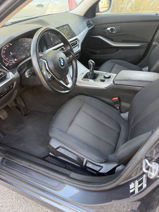 Bmw 318d touring 2022