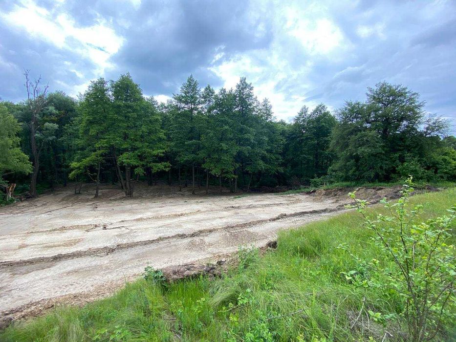 Продаж земельної ділянки в живописному місці в с. Рославичі! 24 сотки