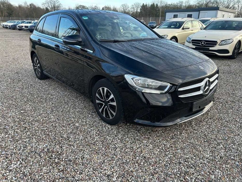 Разборка MERCEDES W169/W176/W177/W242/W245/W246/W247 бампер фара крило