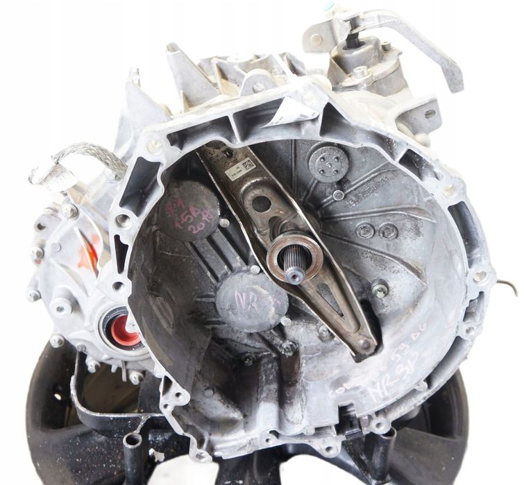 SKRZYNIA BIEGÓW BMW X1 F48 X2 F39 MINI F60 1,5 D B37 GS6-59DG 8689380 ADB