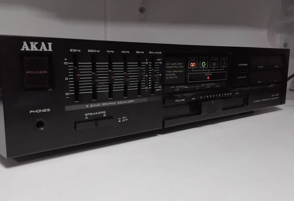 AKAI amplificador AM-A102