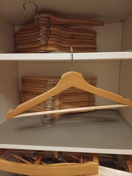 16 Cabides madeira Bumerang Ikea