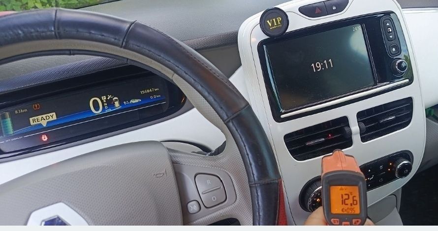 Renault  zoe 2015