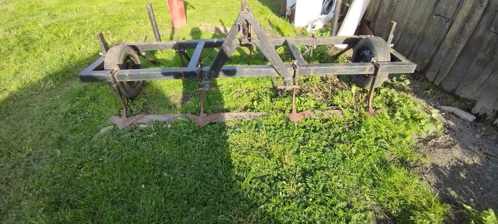 Продам культиватор