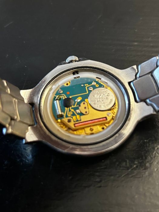 Вінтажний swiss made годиник
