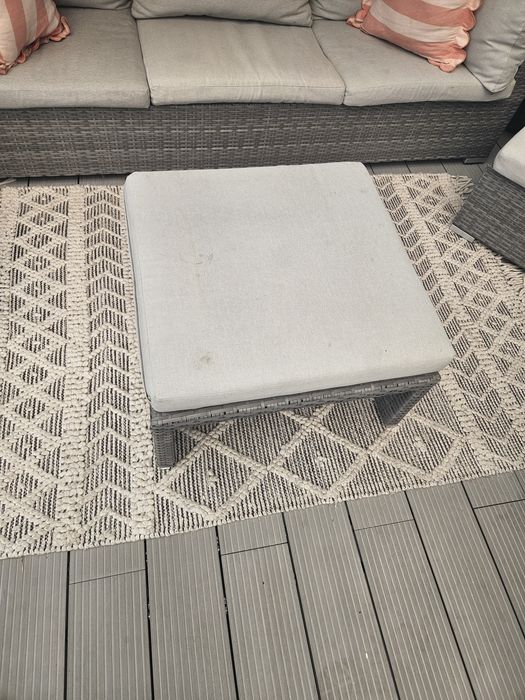 Komplet mebli ogrodowych / tarasowych – sofa + 2 fotele + stolik