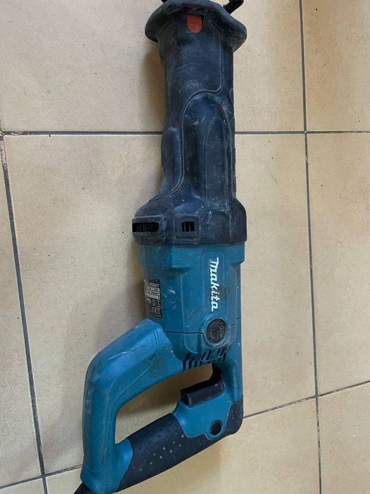 Шабельна пила Makita JR3050Т Дешево!