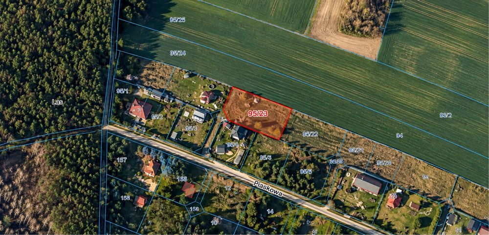 Dzialka budowlana 1389 m² | Media | Spokojna, zielona okolica