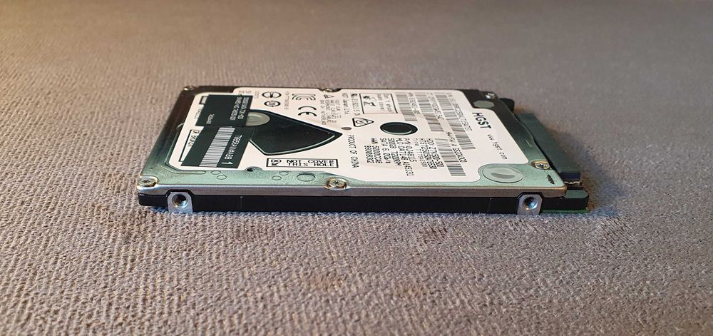 Dysk twardy HDD 2.5" HGST 500 GB