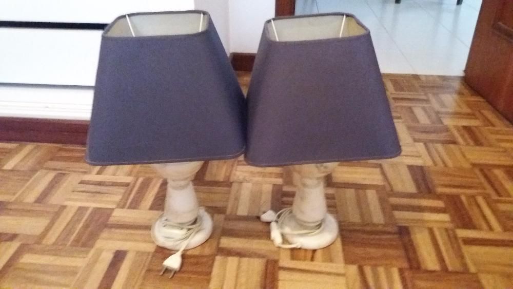 Par de Candeeiros Antigos Mármore 43x24cm