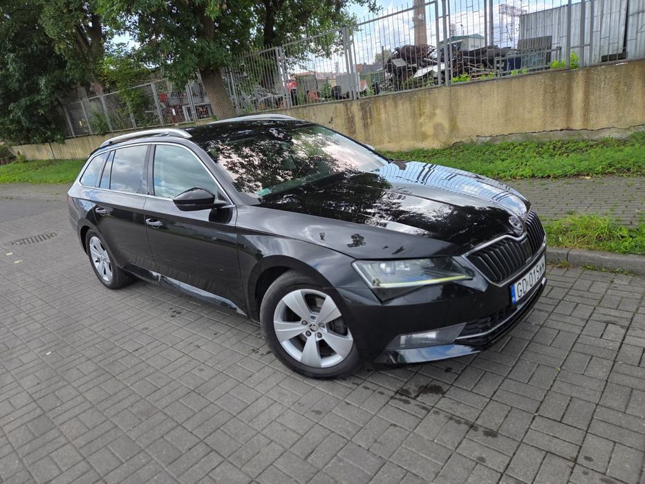 Skoda Superb 2.0 DSG Polski Salon