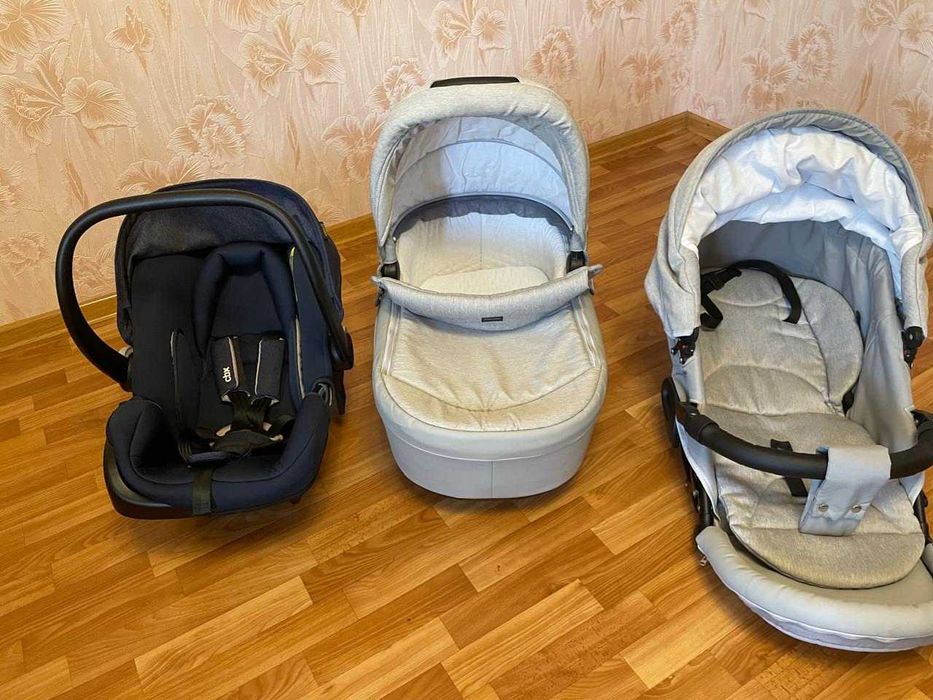 Продам дитячу коляску у відмінному стані