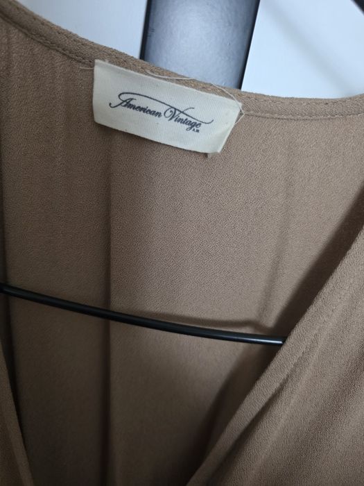 Stylowa Sukienka American Vintage – 100% Wiskoza (Rozmiar M)