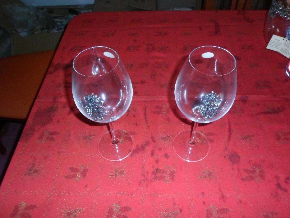 conjunto de garrafa + 2 cálices com estanho
