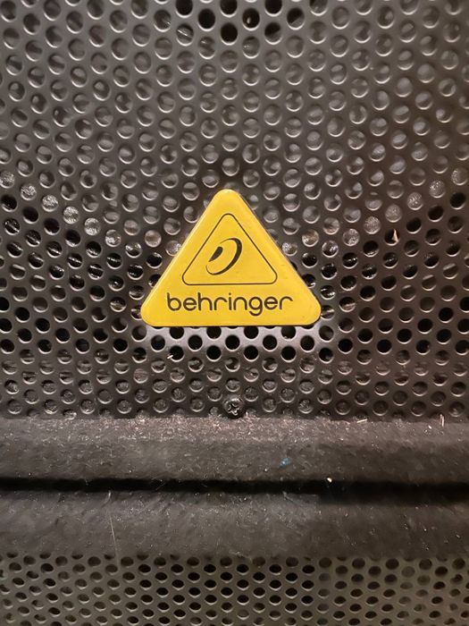 Пасивна акустична система Berhringer vp2520