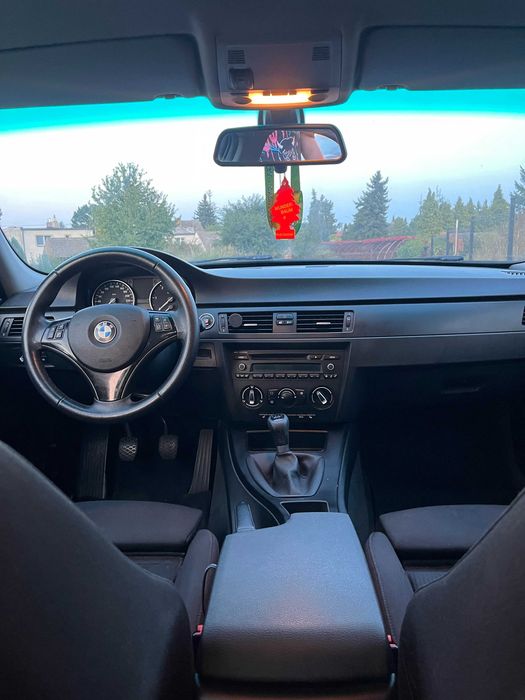 Samochód BMW e90 320d